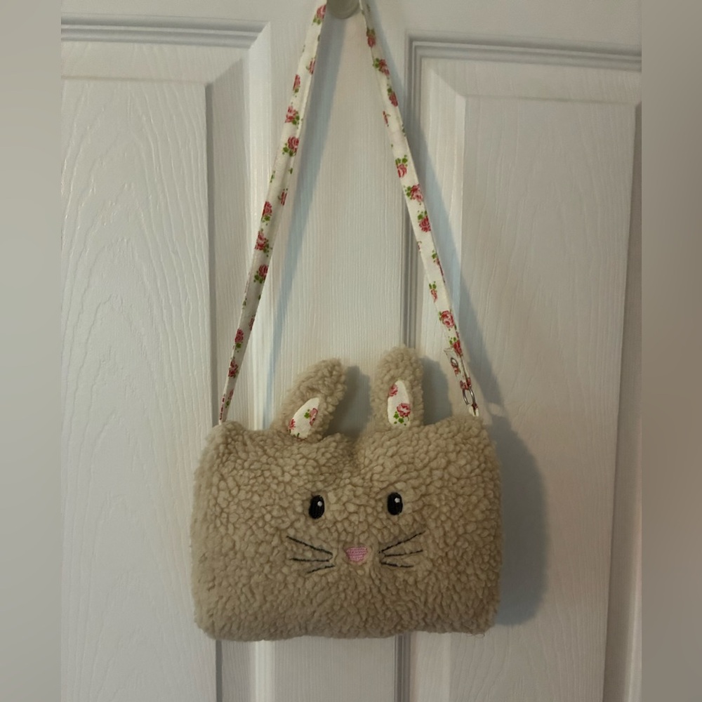 EUC Mini Boden Cozy Cream Sherpa Hand Warmer
